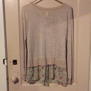 Sweater with Flowy Flower and Button Details
